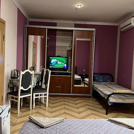 Mini Hotel Leon Lalovo ภายนอก รูปภาพ