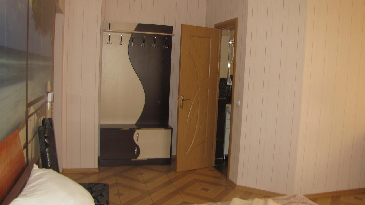 Mini Hotel Leon Lalovo ภายนอก รูปภาพ